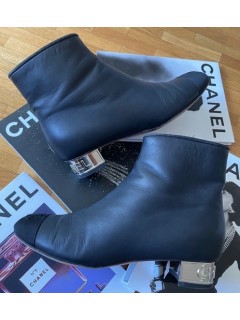 Bottines Chanel taille 36,5